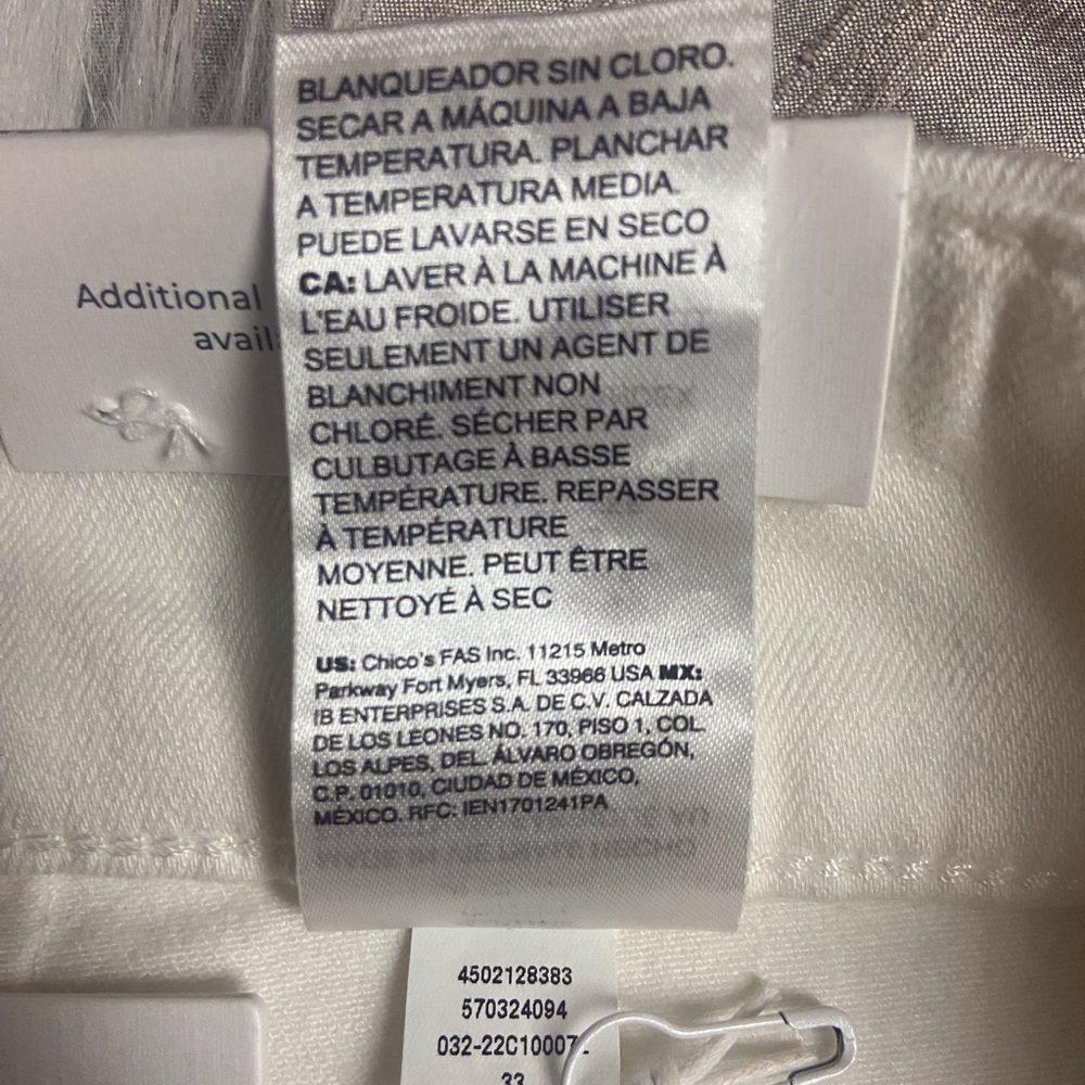NWT Chico’s Sz 12 White Denim Women’s Skorts - Picture 8 of 10